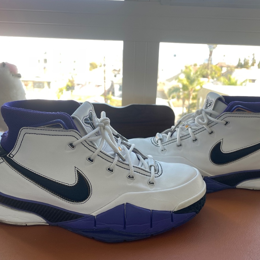 Nike Zoom Kobe 1 Protro 2019 ‘81 Point Game’  AQ2728-105 Size 8